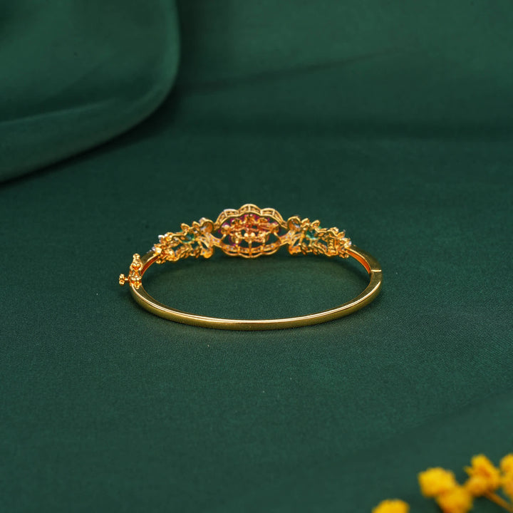 Mesmerizing Avikam Bracelet