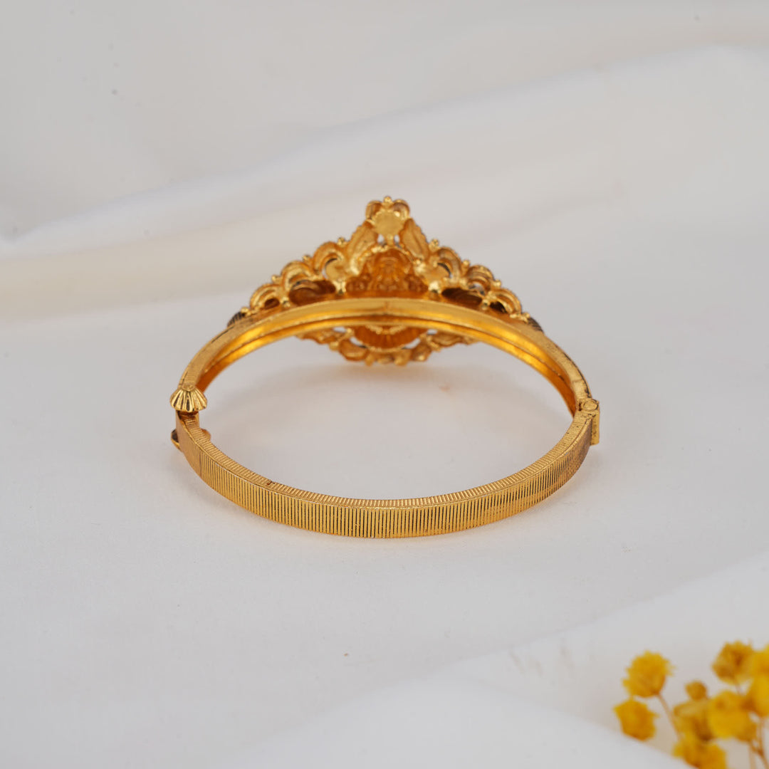 Taahira Nagas Bracelet