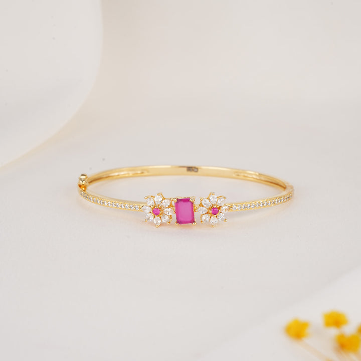 Vitrikaa Stone Bracelet