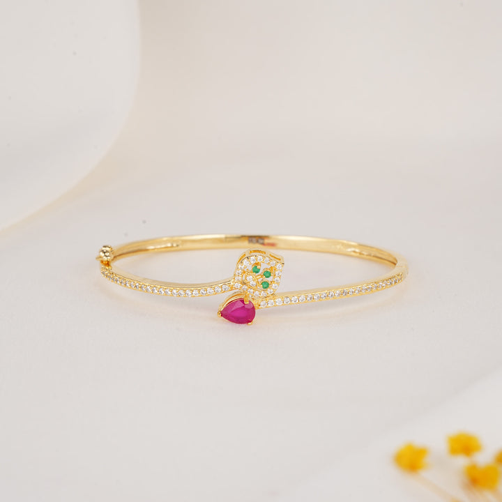 Vidhika Stone Bracelet