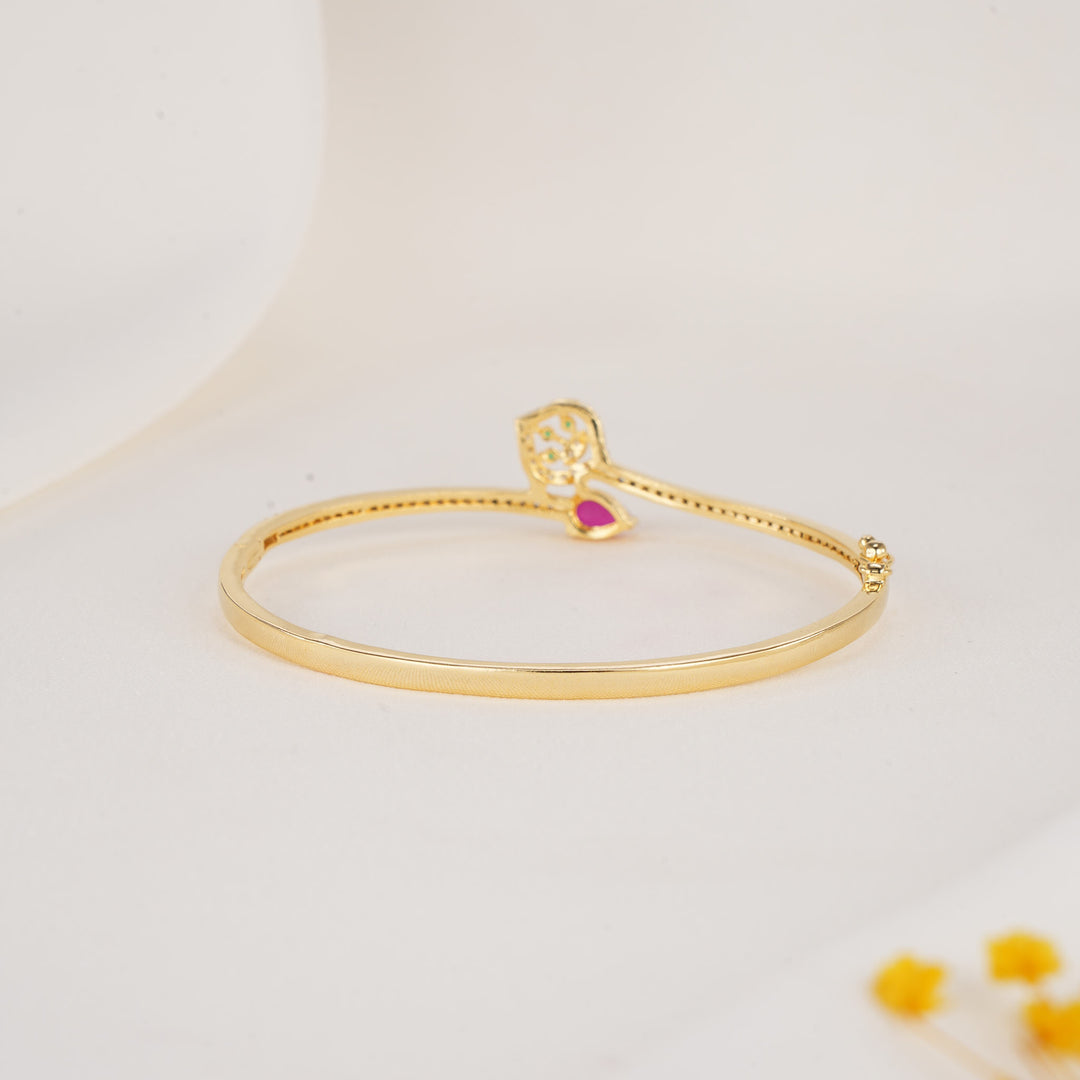 Vidhika Stone Bracelet
