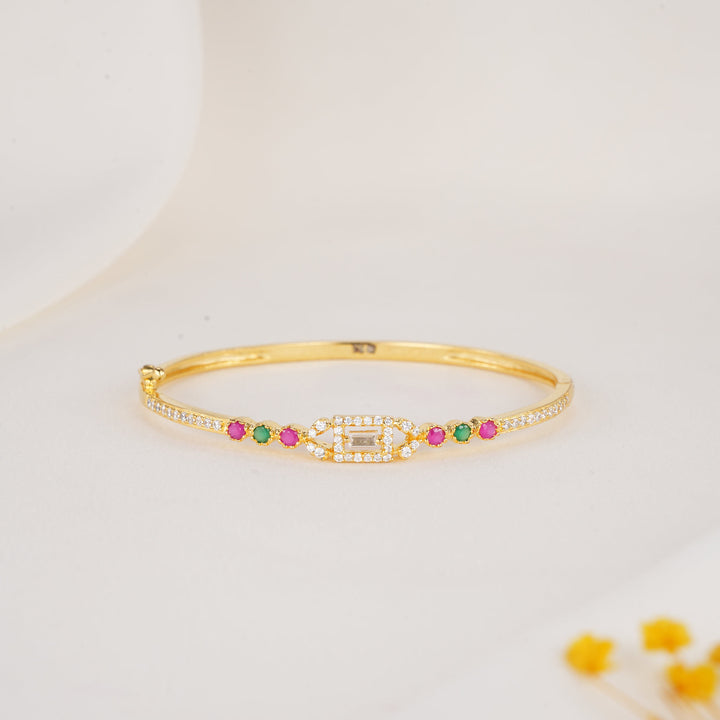 Vedhika Stone Bracelet