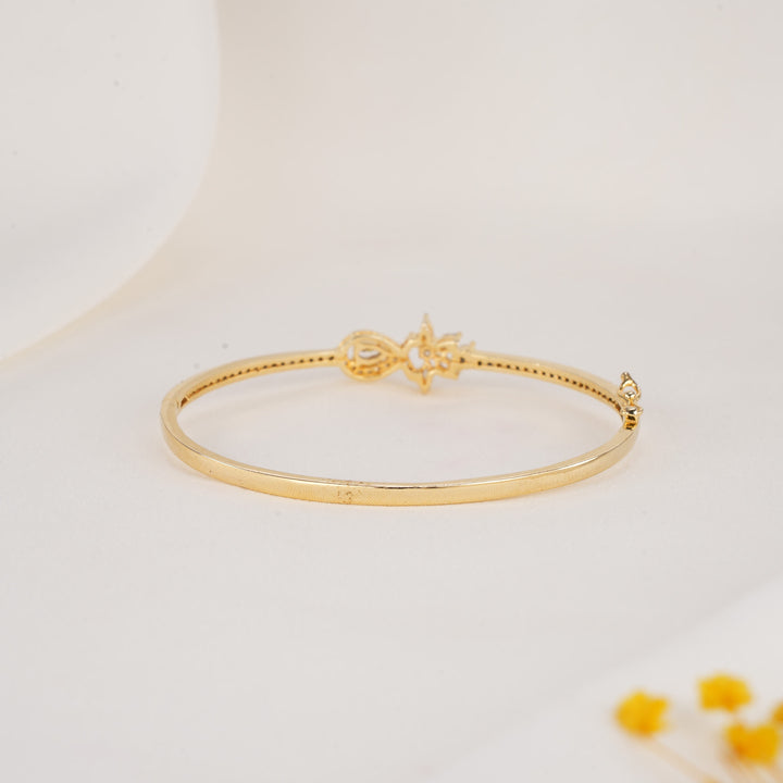 Ridhikaa Stone Bracelet