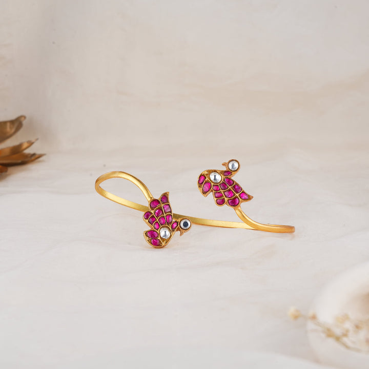 Yalisha Kundan Palm Bracelet