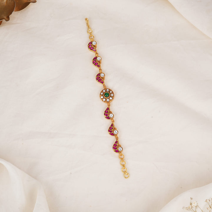Shivitha Kundan Bracelet