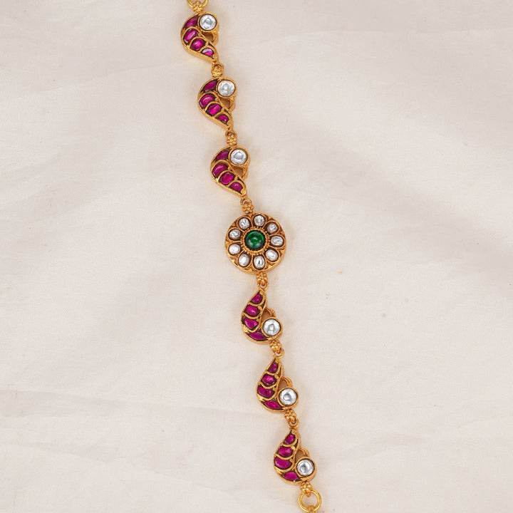 Shivitha Kundan Bracelet