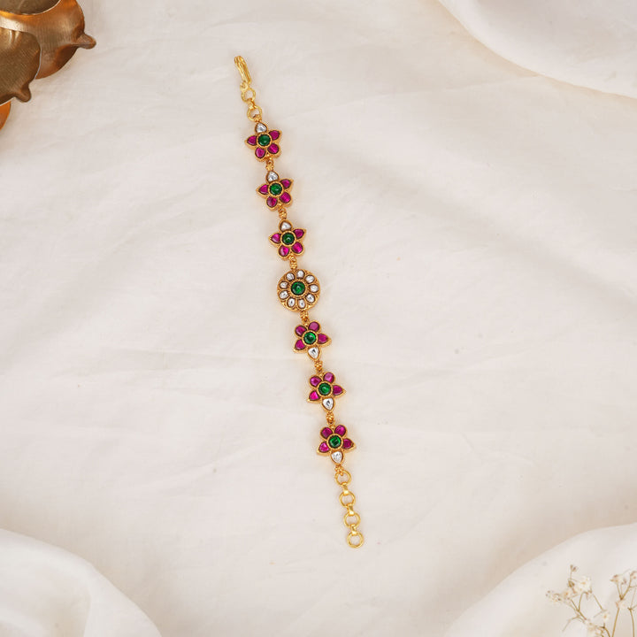 Rakshitha Kundan Bracelet
