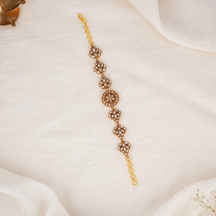Mahitha Kundan Bracelet