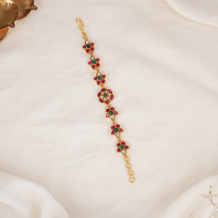 Elegance Kundan Bracelet