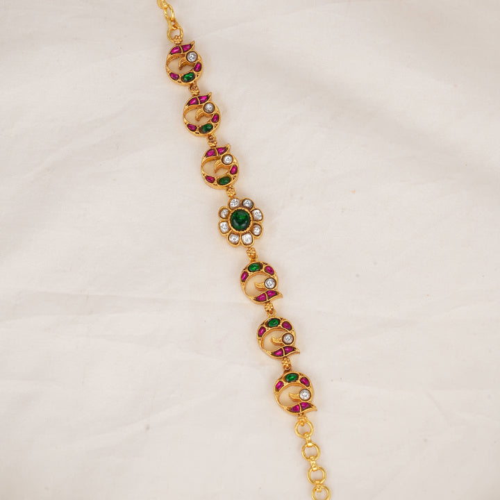 Pranitha Kundan Bracelet