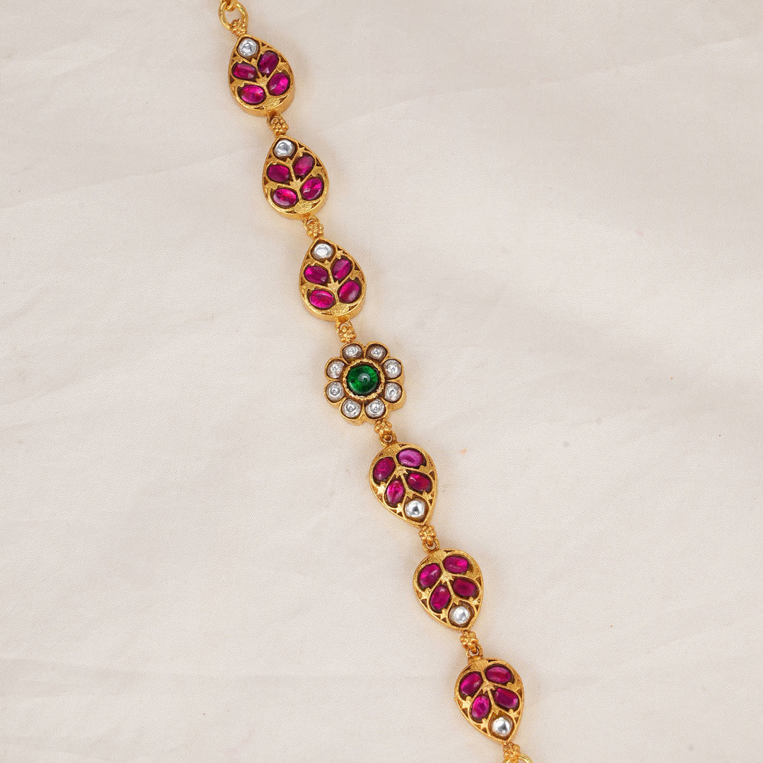Pranitha Kundan Bracelet