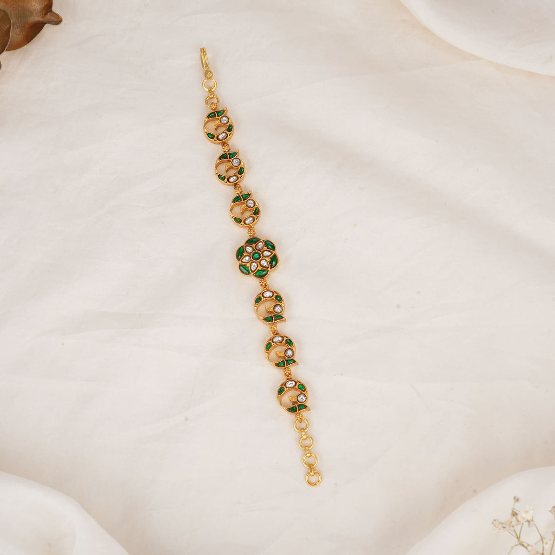 Navitha Kundan Bracelet