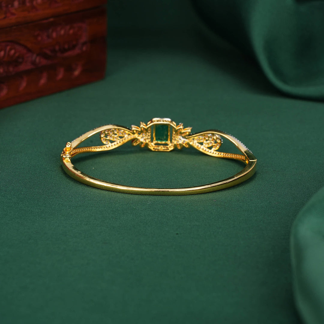 Dheekisha Avikam Bracelet