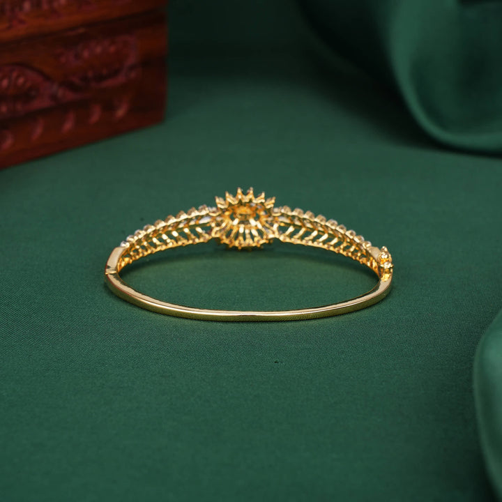 Nainikaa Avikam Bracelet