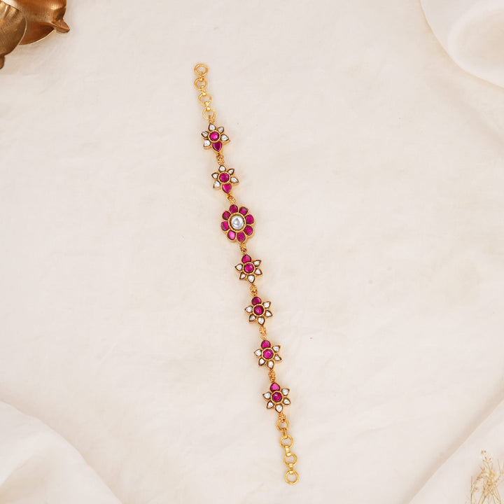 Nithisha Kundan Bracelet