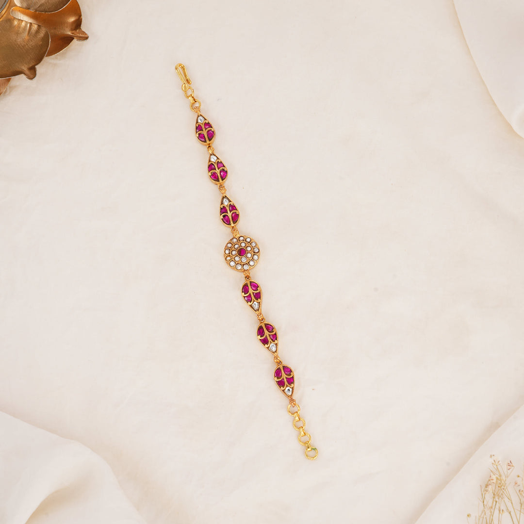 Nithusha Kundan Bracelet