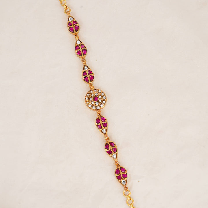 Nithusha Kundan Bracelet