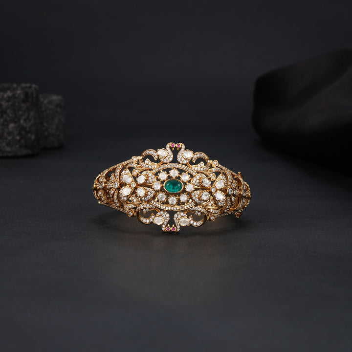 Avanthikaa  Victorian Bracelet