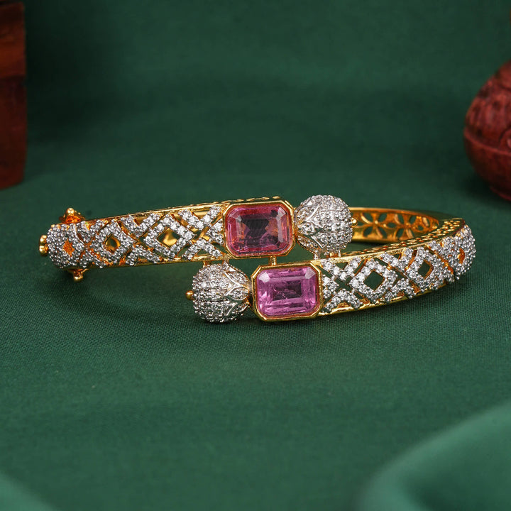 Graceful Avikam Bracelet
