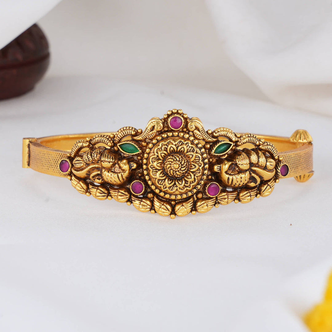 Yazhika Nagas Bracelet