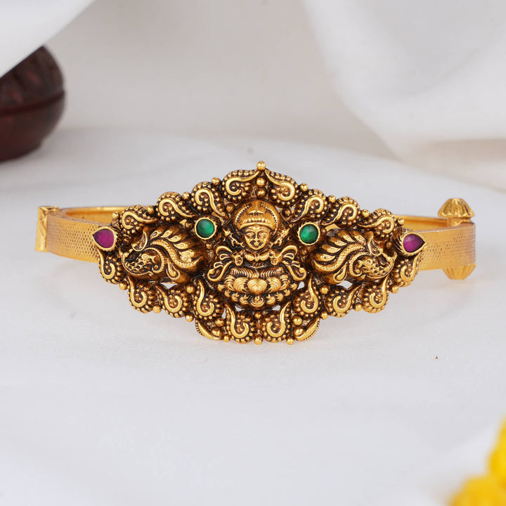 Ezhisa Nagas Bracelet