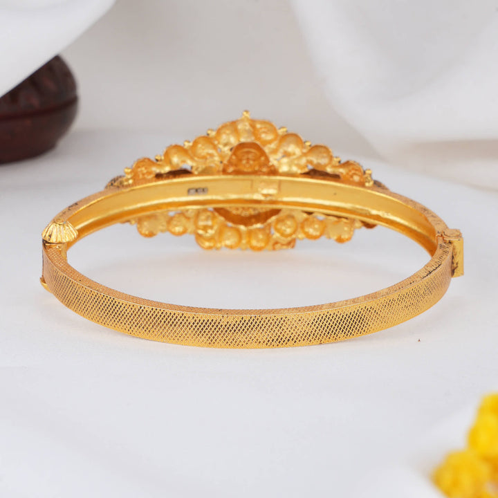 Ezhisa Nagas Bracelet