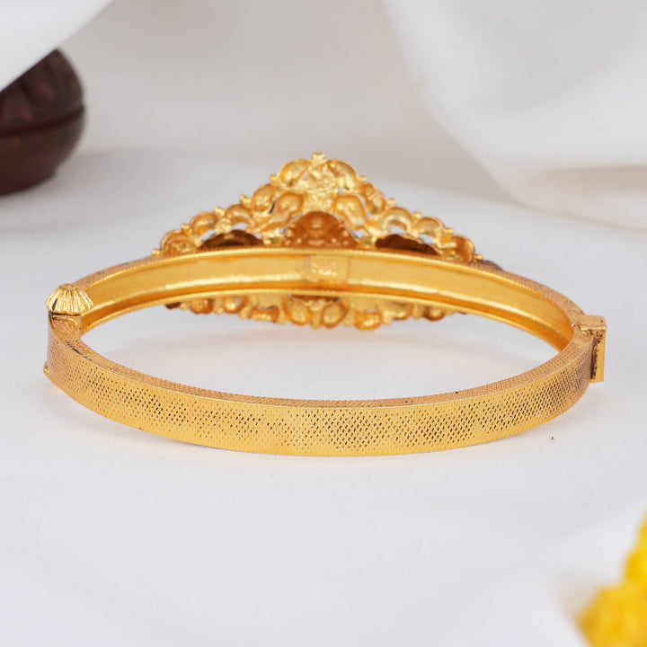 Vinmitha Nagas Bracelet