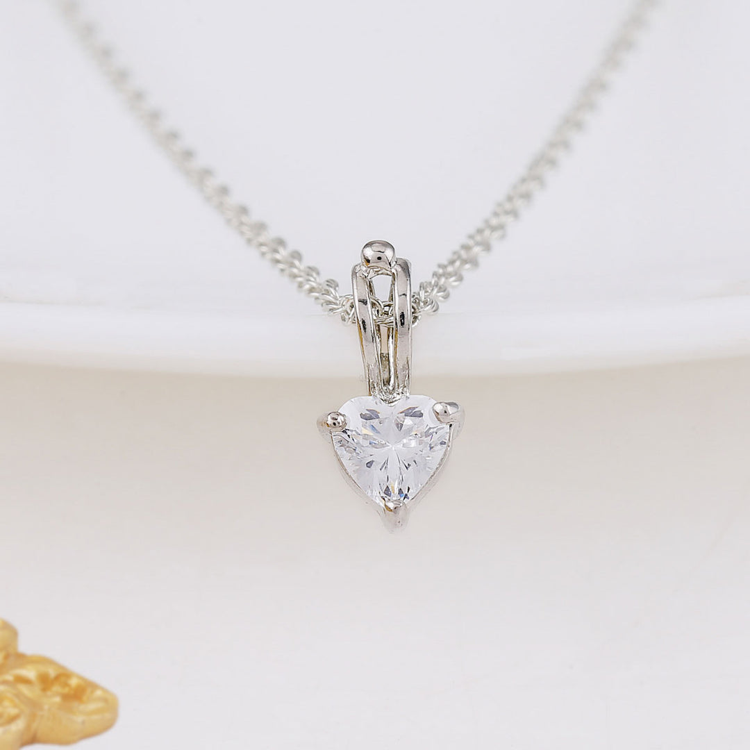 Esin Heart Pendant Set