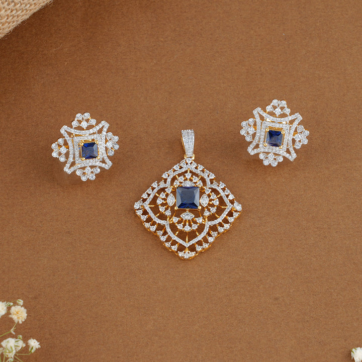 Laydia Avikam Pendant Set