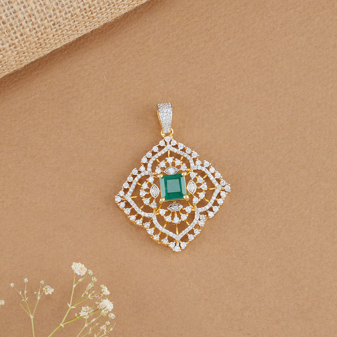 Modishi Diamond Design Pendant Set
