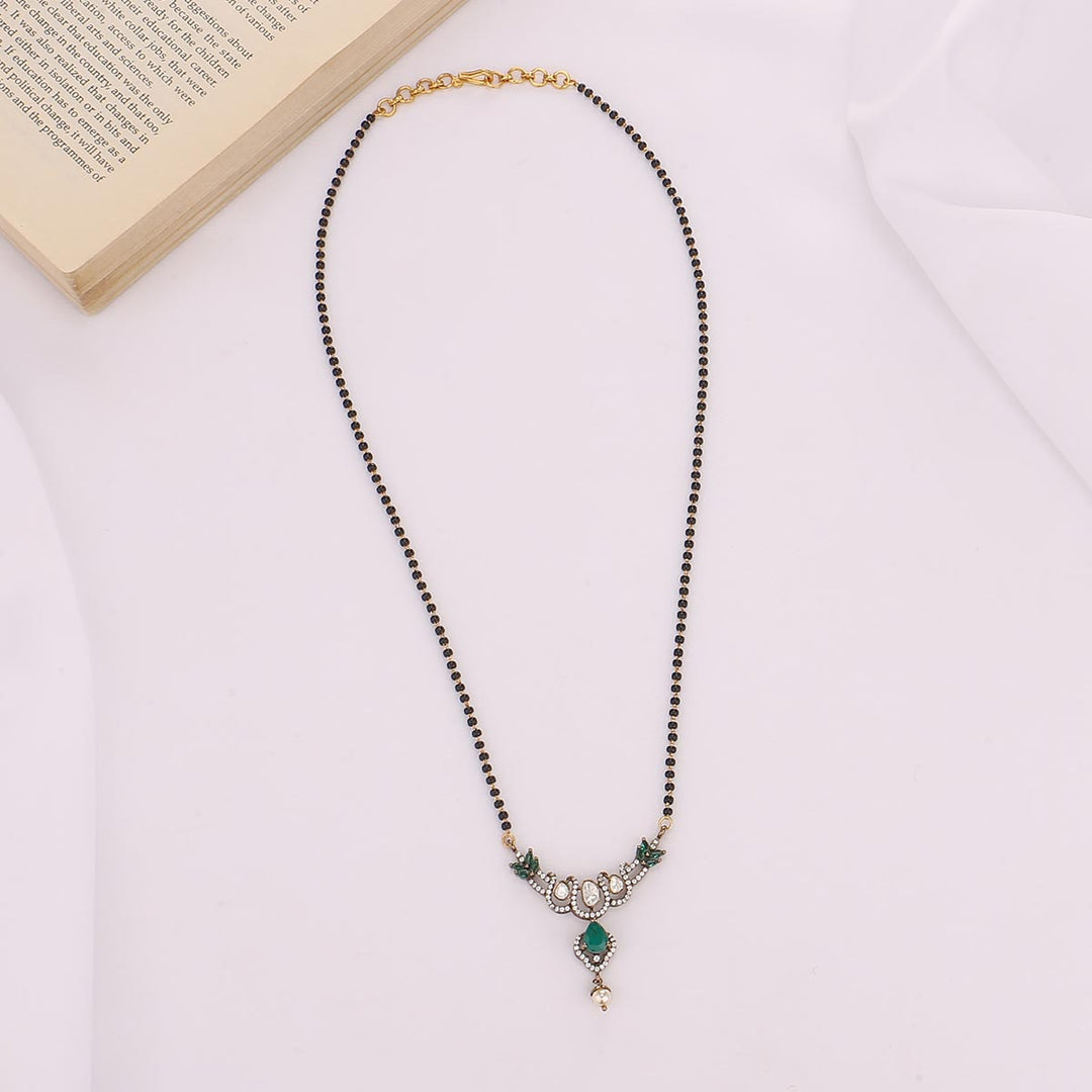 Arunika Victorian Pendant