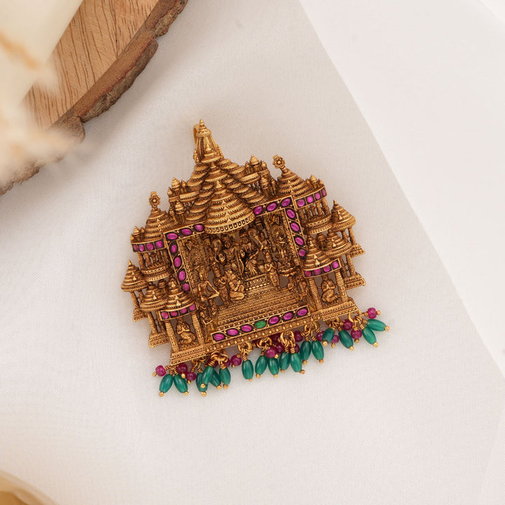 Lianya Nagas Pendant