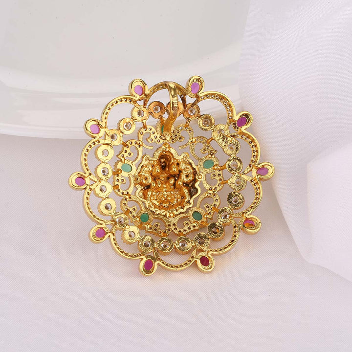 Grand Look Nagas Pendant