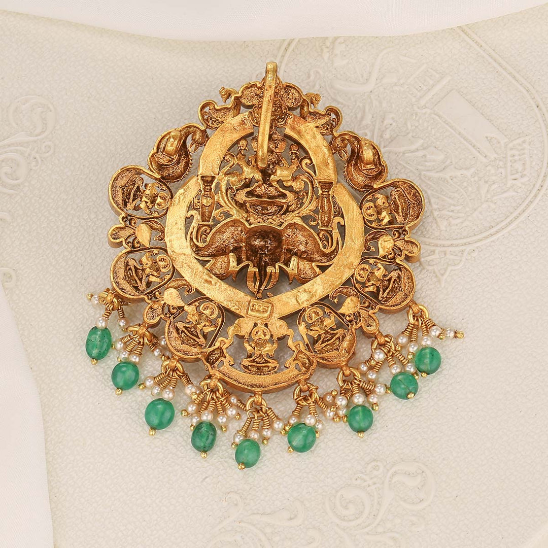 Grandeur Look Nagas Pendant