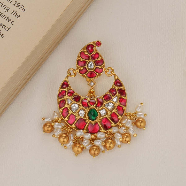 Kavitha Kundan Pendant