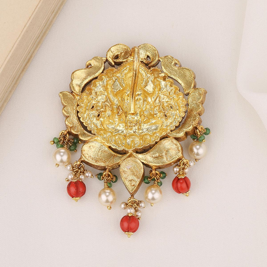 Glowing Nagas Pendant