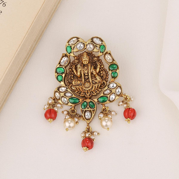 Chic Charms Nagas Pendant