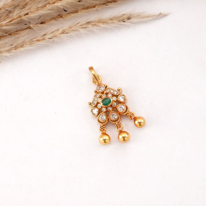 Glowing Stone Pendant Set