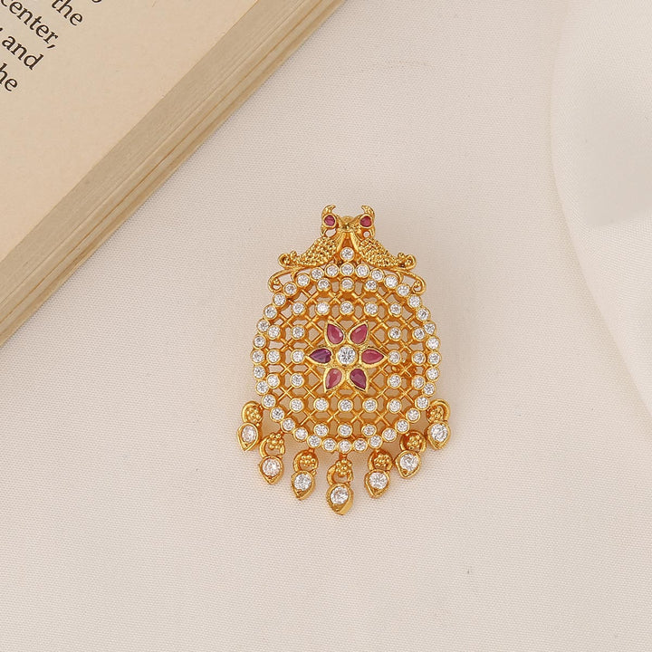 Grandeur Stone Pendant
