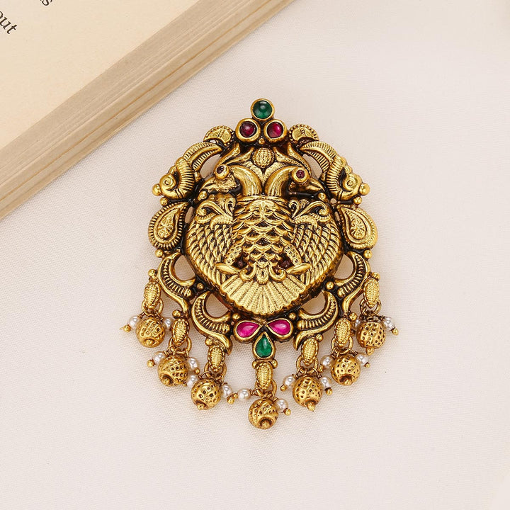 Elegance Nagas Pendant