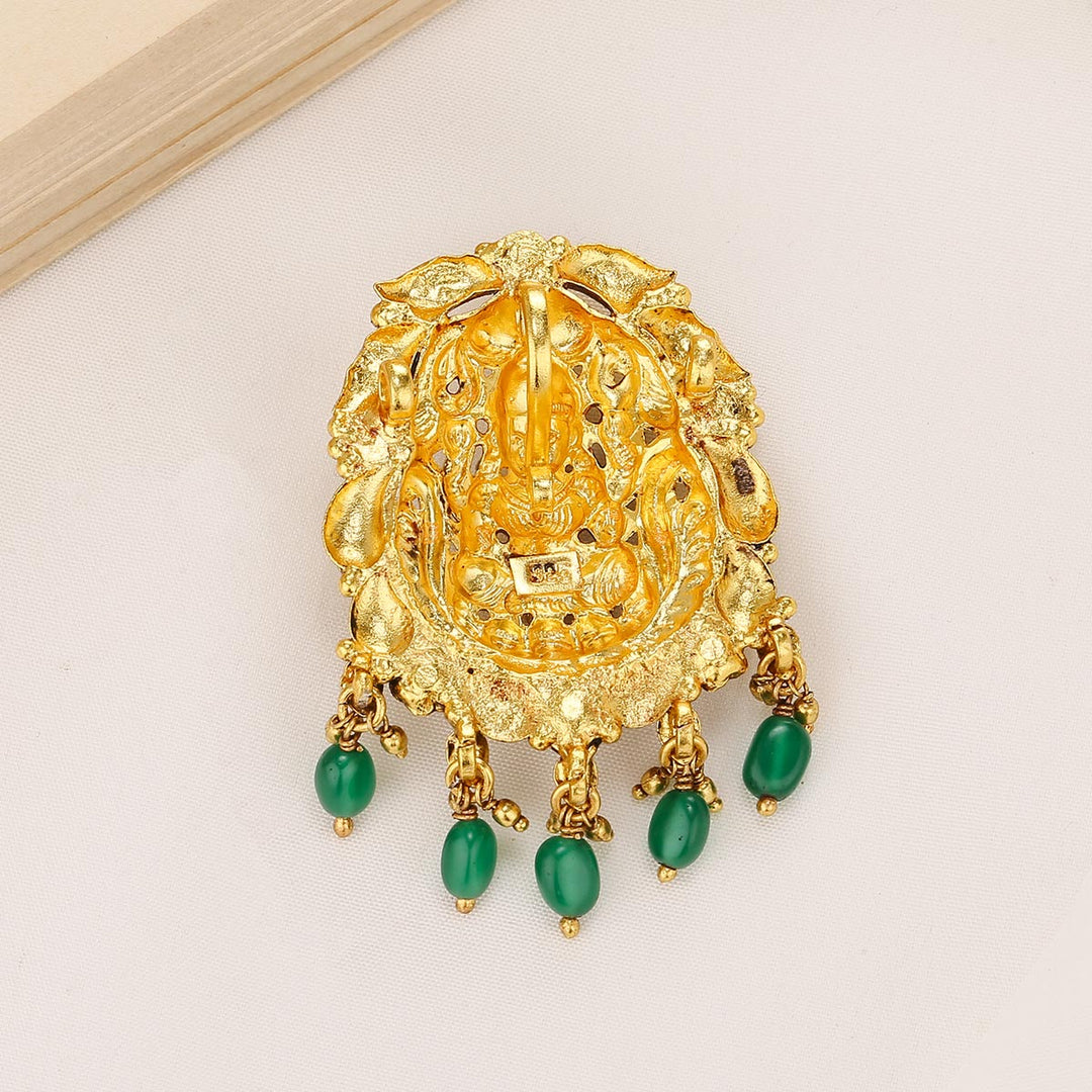 Vikitha Nagas Pendant