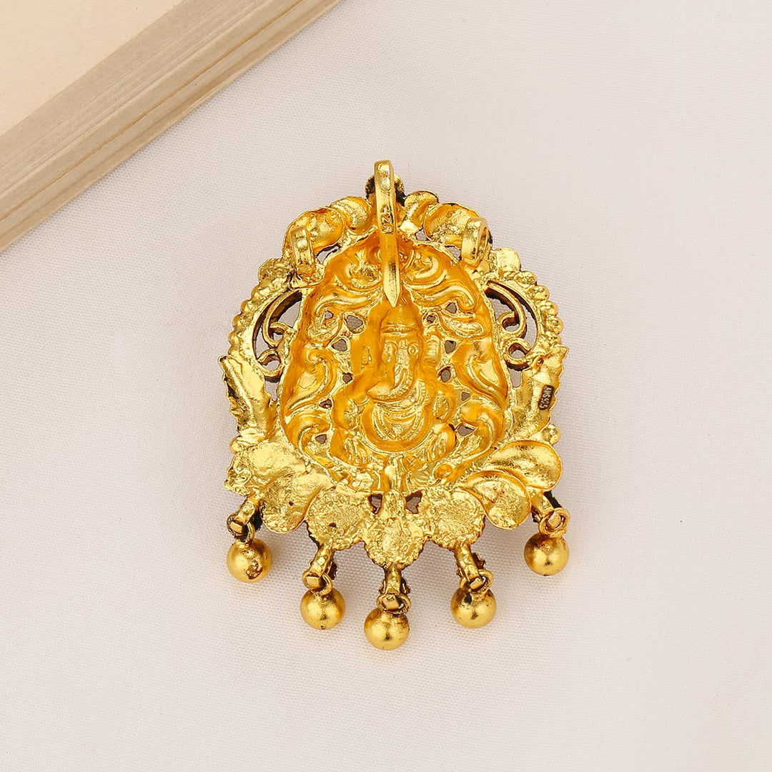 Divine Glow Nagas Pendant