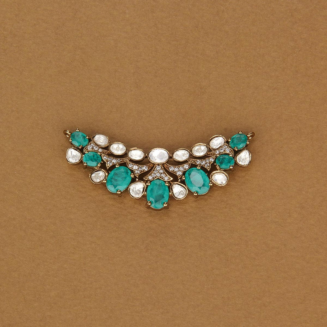 Pretty Look Victorian Pendant set