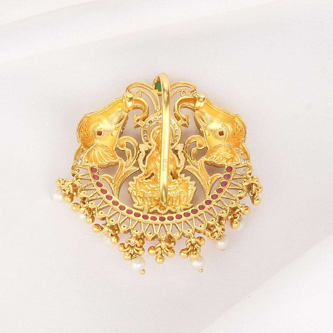 Laarvika Nagas Pendant