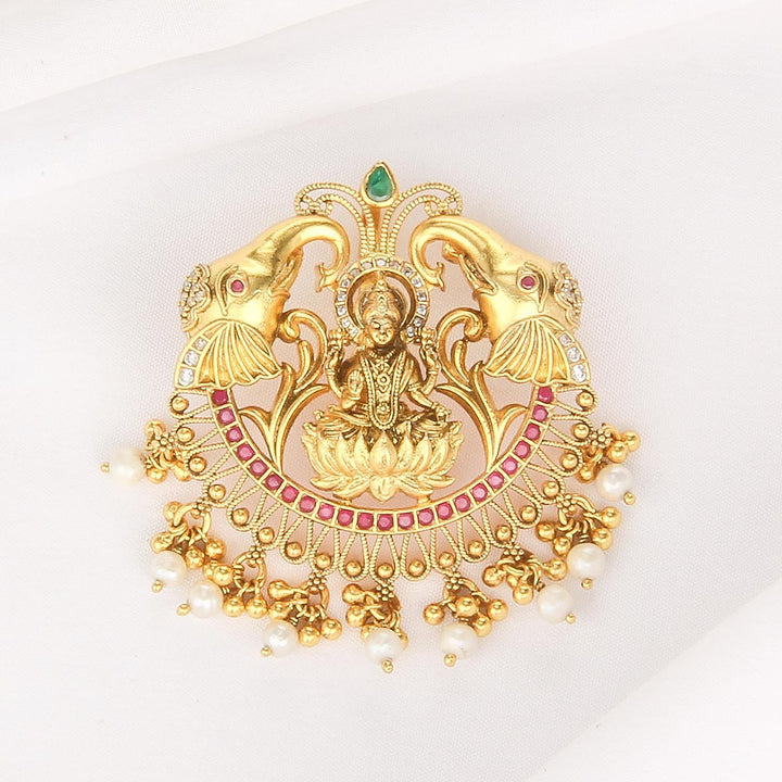 Laarvika Nagas Pendant