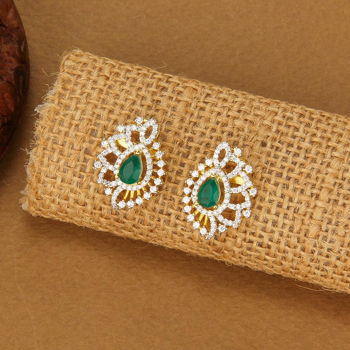 Heritan Avikam Pendant Set