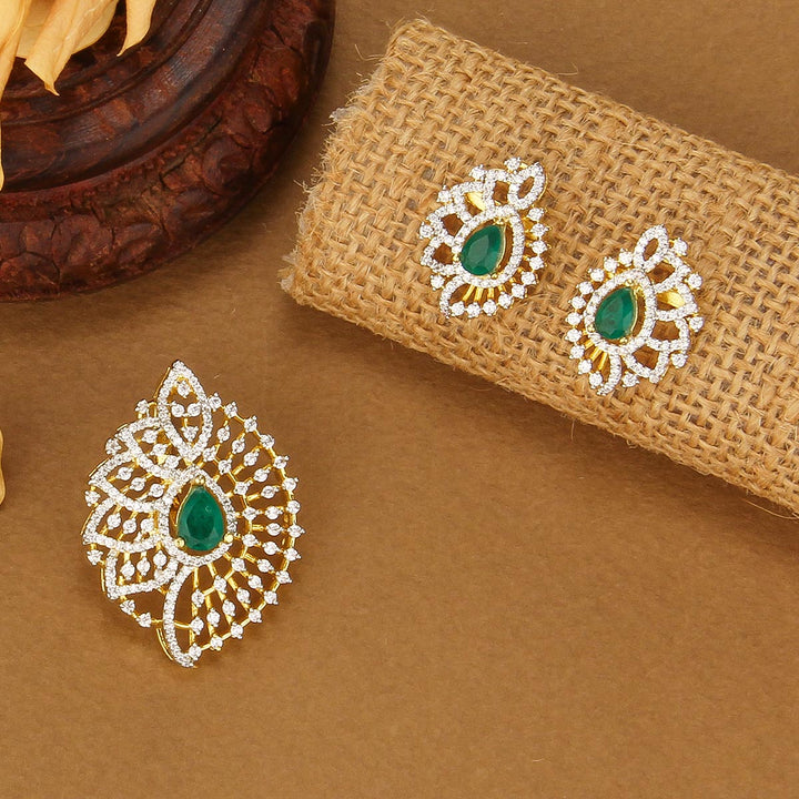 Heritan Avikam Pendant Set