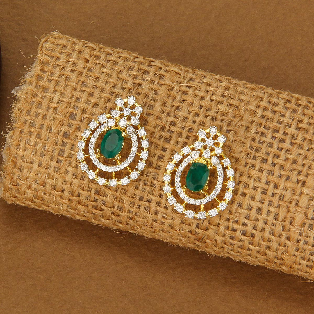 Hazel Avikam Pendant Set