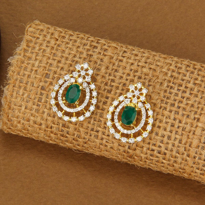 Hazel Avikam Pendant Set