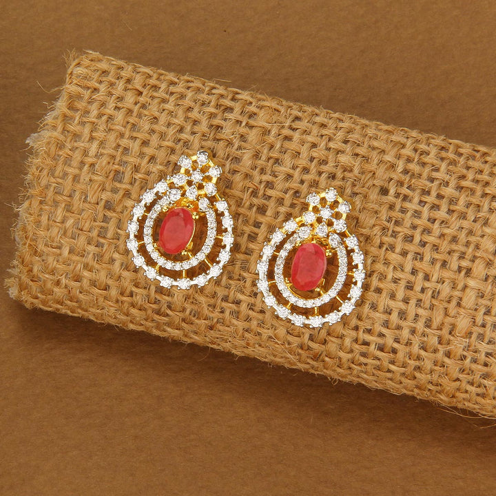 Reyna Avikam Pendant Set